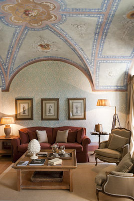 Fattoria Volterra old luxury style